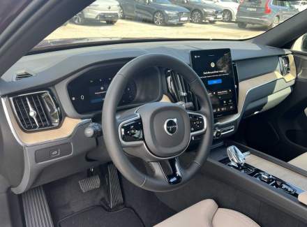 Volvo - XC60