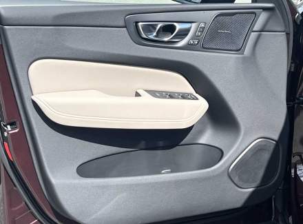 Volvo - XC60