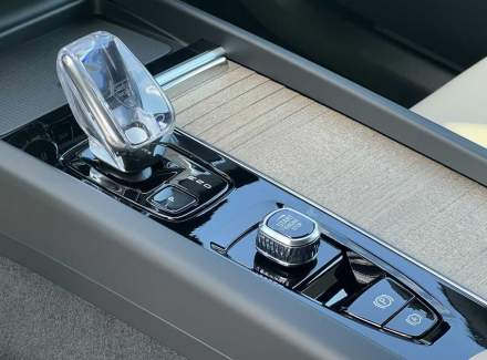 Volvo - XC60