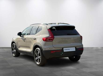 Volvo - XC40