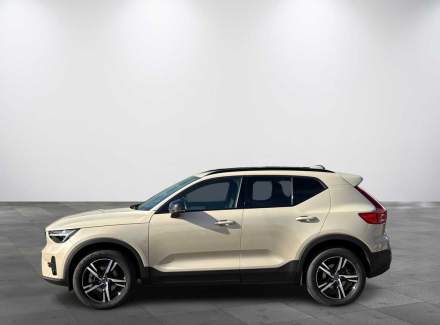 Volvo - XC40