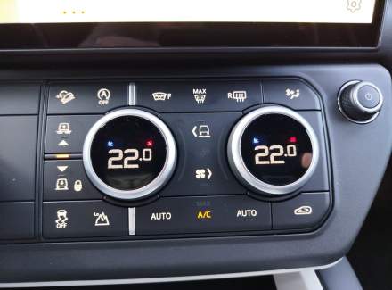 Land Rover - Defender