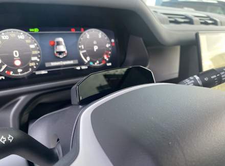 Land Rover - Defender