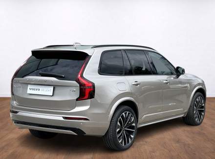 Volvo - XC90