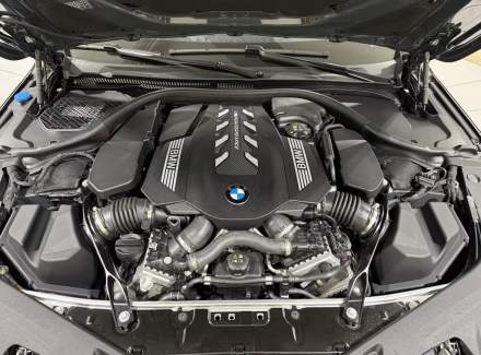 BMW - 8er