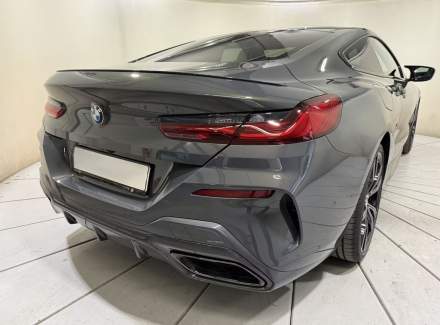 BMW - 8er