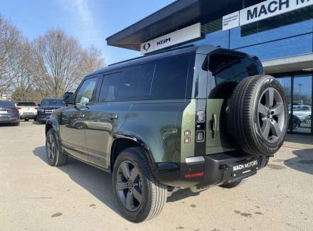 Land Rover - Defender