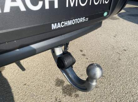 Land Rover - Defender