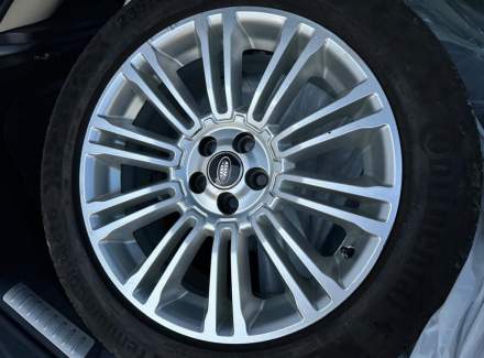 Land Rover - Range Rover Evoque