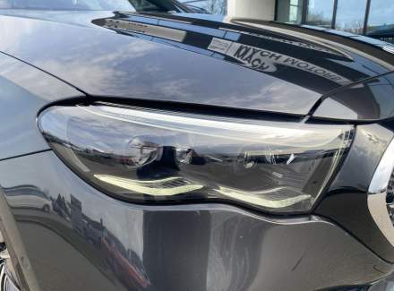 Mercedes-Benz - E-class