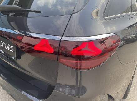 Mercedes-Benz - E-class