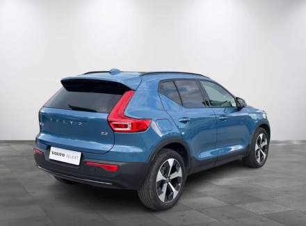 Volvo - XC40