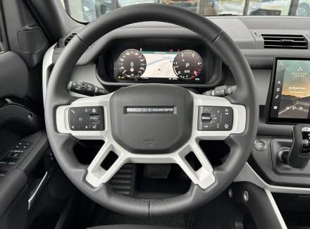 Land Rover - Defender