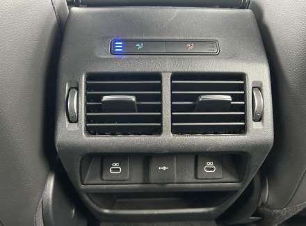 Land Rover - Discovery Sport