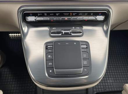 Mercedes-Benz - V-class