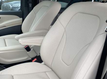 Mercedes-Benz - V-class