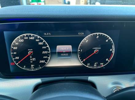 Mercedes-Benz - E-class