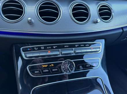 Mercedes-Benz - E-class