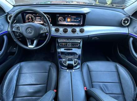 Mercedes-Benz - E-class