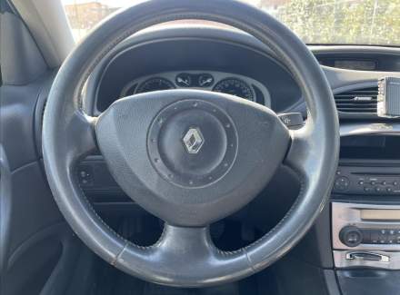 Renault - Laguna