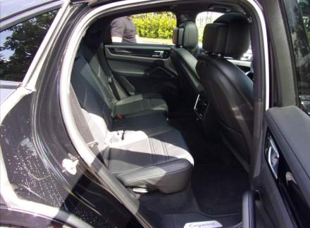 Porsche - Cayenne