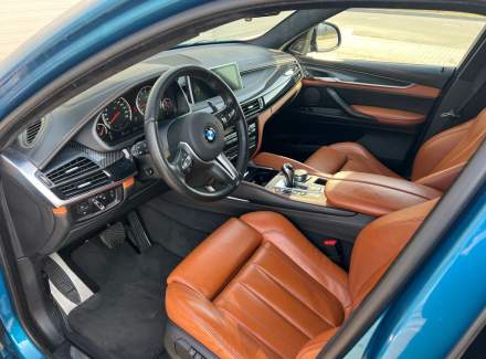 BMW - X6