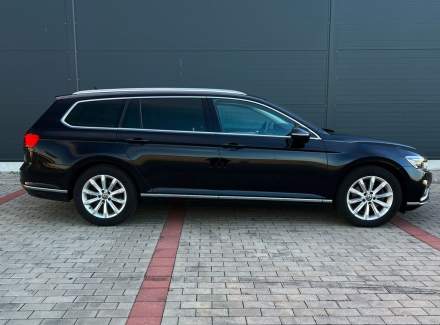 Volkswagen - Passat