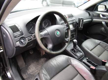 Škoda - Octavia