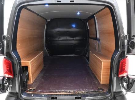 Volkswagen - Transporter