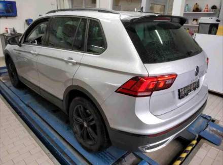 Volkswagen - Tiguan