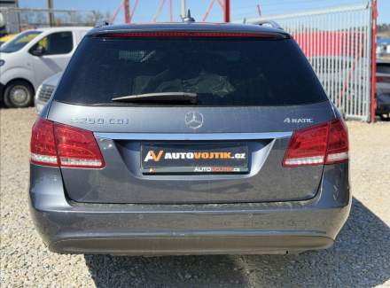 Mercedes-Benz - E-class