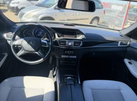 Mercedes-Benz - E-class