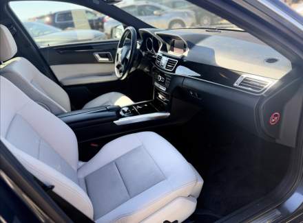 Mercedes-Benz - E-class