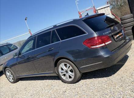 Mercedes-Benz - E-class