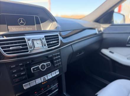 Mercedes-Benz - E-class