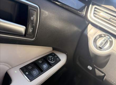 Mercedes-Benz - E-class