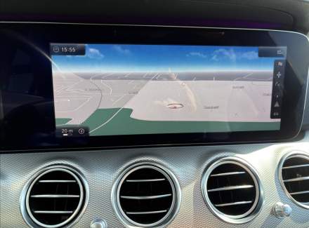 Mercedes-Benz - E-class