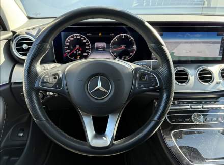 Mercedes-Benz - E-class