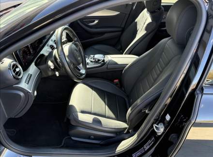 Mercedes-Benz - E-class