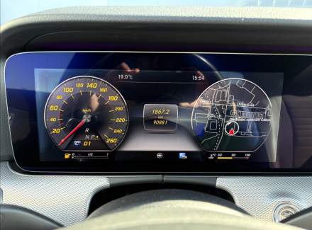 Mercedes-Benz - E-class