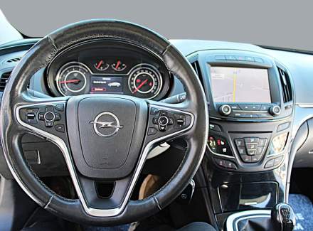Opel - Insignia