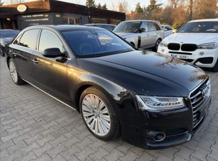 Audi - A8