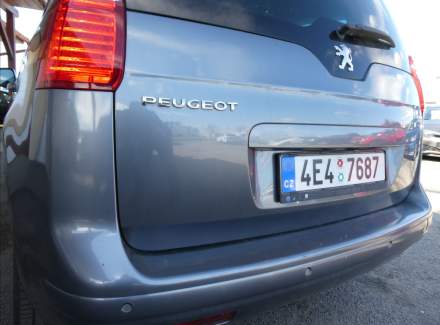 Peugeot - 5008