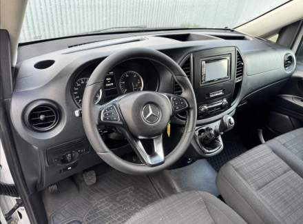 Mercedes-Benz - Vito