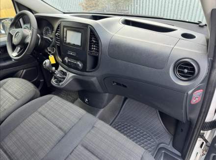 Mercedes-Benz - Vito