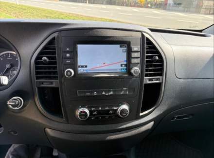 Mercedes-Benz - Vito