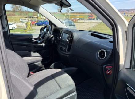 Mercedes-Benz - Vito