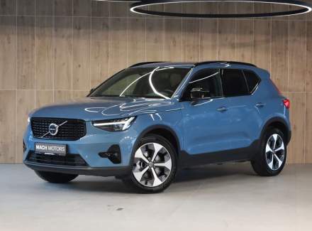 Volvo - XC40