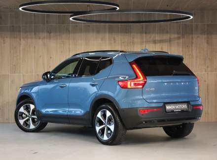 Volvo - XC40
