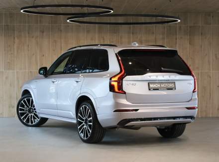 Volvo - XC90